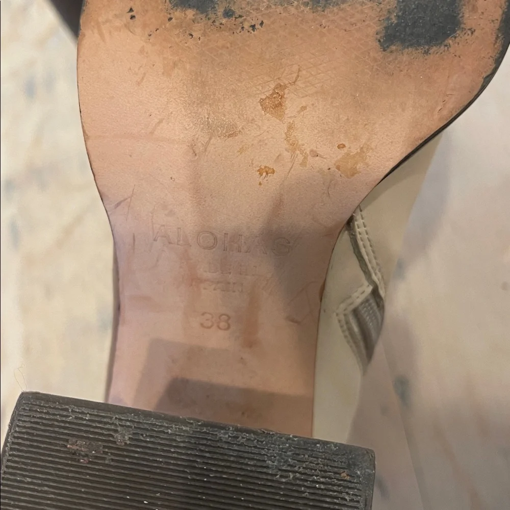 ALOHAS Cream and Brown Heeled Boots - Picture 10 of 10